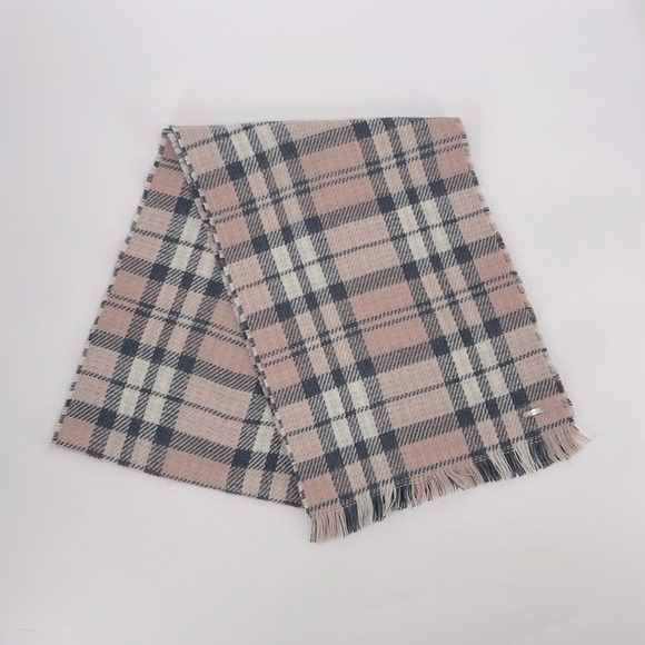 STEVE MADDEN Plaid Scarf - Picture 2 of 4